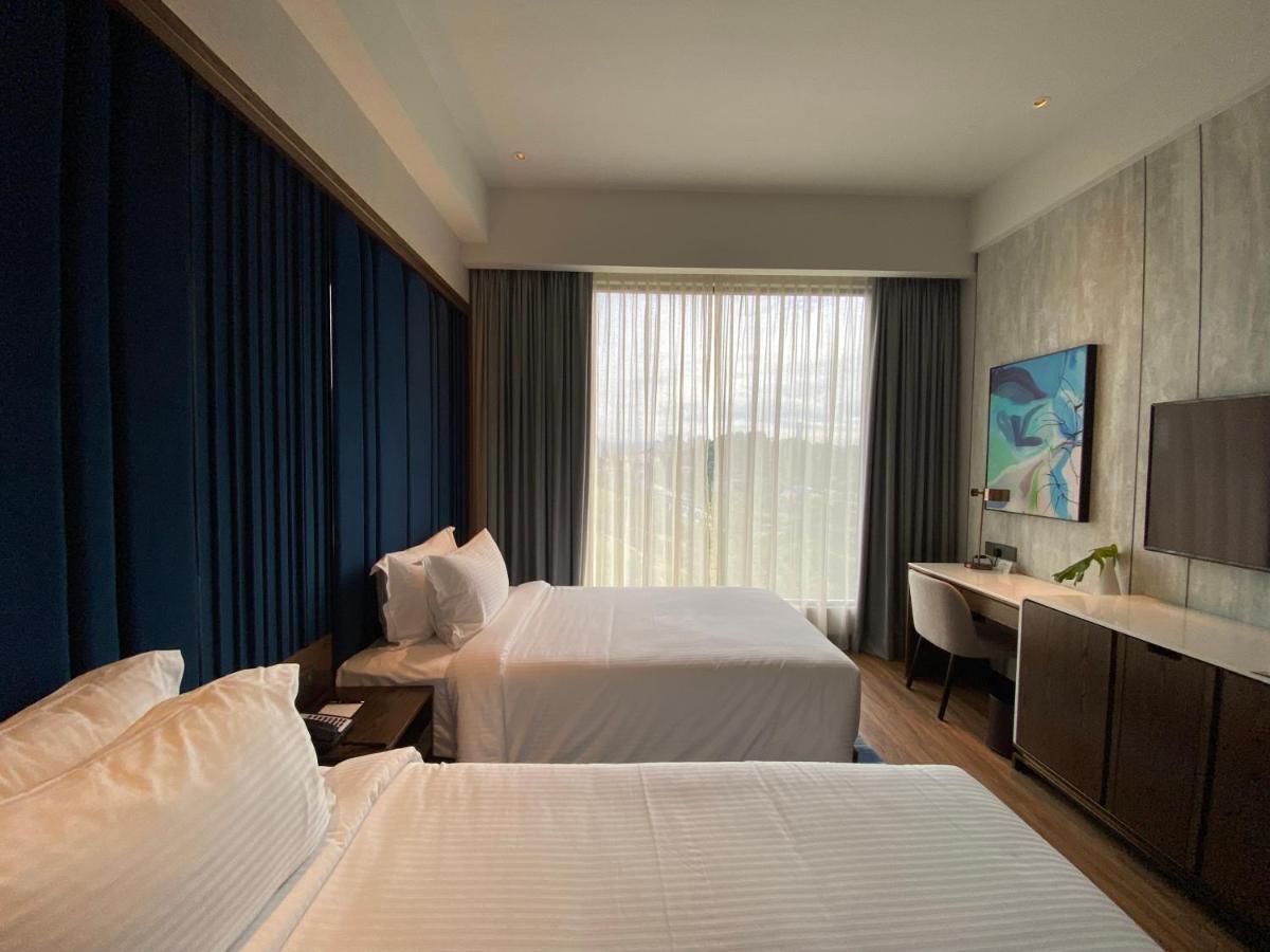 M Resort & Hotel กัวลาลัมเปอร์ ภายนอก รูปภาพ Deluxe Room